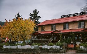 Salt Spring Inn Ganges Exterior photo