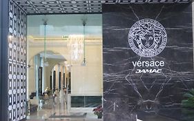 Versace Tower Luxury Suites - Downtown Beiroet Exterior photo