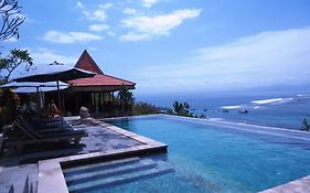 Lembongan Cliff Villas Exterior photo