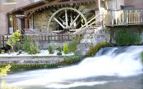 Logis Moulin Des Forges Hotel Saint-Omer-en-Chaussée Exterior photo