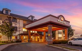 Best Western Plus Burlington Inn & Suites Exterior photo