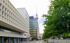 Pangeapeople Hostel & Hotel Berlijn Exterior photo