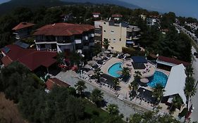 Hotel Niko Paradise Platamonas Exterior photo