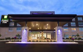 Holiday Inn Express & Suites - Ann Arbor - University South, An Ihg Hotel Exterior photo