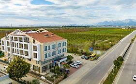 Ceres Hotel Belek Exterior photo