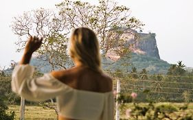 Royal Rock Sigiriya Hotel Exterior photo