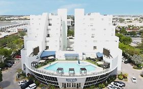 Nuvo Suites Hotel - Miami Doral Exterior photo