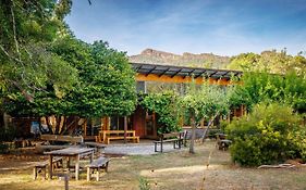 Yha Grampians Eco, Halls Gap Hostel Exterior photo