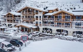 Avenida Mountain Lodges Saalbach Exterior photo