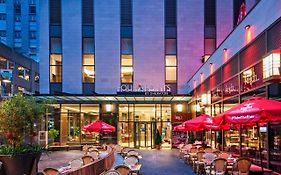 Four Points By Sheraton New York Downtown Exterior photo