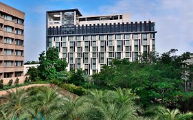 Courtyard By Marriott Hyderabad Hotel Exterior photo