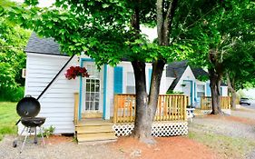 The Landings Inn And Cottages At Old Orchard Beach Exterior photo