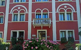 Hotel Villa Pannonia Venetië-Lido Exterior photo