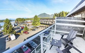 Tofino Resort + Marina Exterior photo