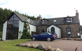 Lochend Farmhouse Bed and Breakfast Aberdeen Room photo