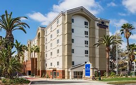 Candlewood Suites Anaheim - Resort Area, An Ihg Hotel Exterior photo