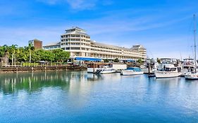 Shangri-La The Marina, Cairns Exterior photo