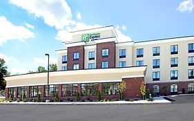 Holiday Inn Express & Suites Geneva Finger Lakes, An Ihg Hotel Exterior photo