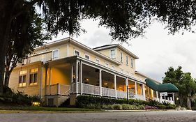 Lakeside Inn on Lake Dora Is OPEN, Offering Indoor&Outdoor Dining Options Mount Dora Exterior photo