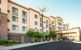 Holiday Inn & Suites Goodyear - West Phoenix Area, An Ihg Hotel Exterior photo