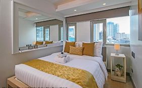 The Mini Suites Eton Tower Makati Manilla Exterior photo