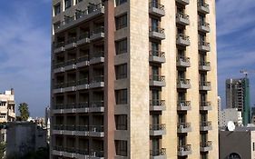 Parktower Suites Beiroet Exterior photo