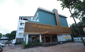 Mandarin Sky Hotel Kannur Exterior photo