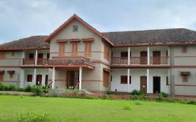 Purnashakti Tourism Hotel Junagadh Exterior photo