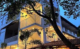 Fourteen Pods By The Sea Hotel Morjim Exterior photo