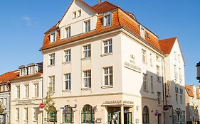 Hotel Kronprinz Greifswald Exterior photo