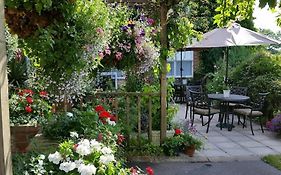 Bolingbroke Arms & Hotel Swindon Exterior photo