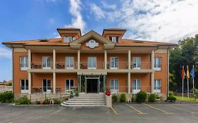 Villa De Llanes Exterior photo