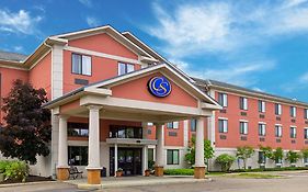 Comfort Suites Twinsburg Exterior photo