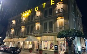 Hotel Roma Sarria Exterior photo