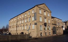 Cambridge Hotel Waterfront Brighouse Exterior photo