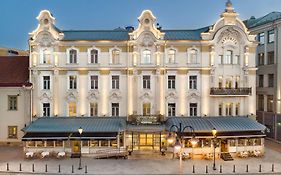 Radisson Blu Royal Astorija Hotel Vilnius Exterior photo