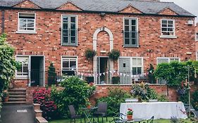 Darwin'S Townhouse Bed and Breakfast Shrewsbury Exterior photo