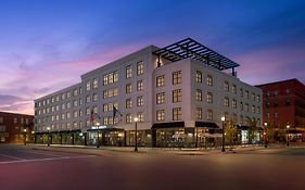 The Bradley Hotel Fort Wayne Exterior photo