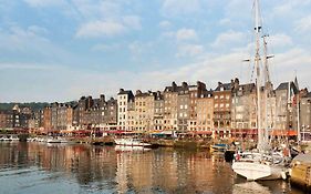 Ibis Honfleur Hotel Exterior photo