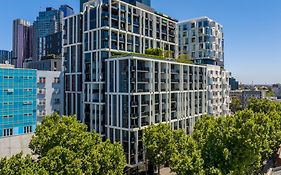 The Eminence Apartments By Cllix Melbourne Exterior photo