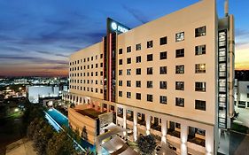 Protea Hotel Fire & Ice! By Marriott Pretoria Menlyn Exterior photo