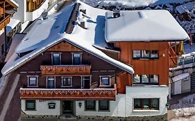 Haus Hubertus Hotel Wagrain Exterior photo