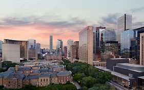 Sheraton Centre Toronto Hotel Exterior photo