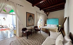 Riad Tizwa Marrakech Bed and Breakfast Marrakesh Exterior photo