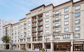 Courtyard Milwaukee Downtown Hotel Exterior photo