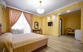 Gostiniy Dvor Hotel Odessa Exterior photo