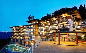 Denzong Regency- Luxury Mountain Retreat Spa & Casino Gangtok Exterior photo