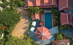 Garden Village Guesthouse&Pool Bar Siem Reap Exterior photo