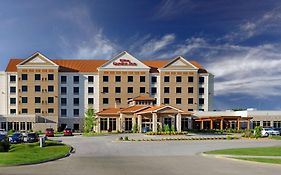 Hilton Garden Inn Springfield Exterior photo