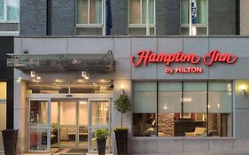 Hampton Inn Manhattan - Times Square South New York Exterior photo